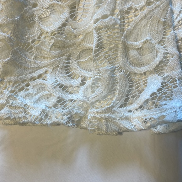 Formal Laced Dress. New with tags. - Picture 5 of 5